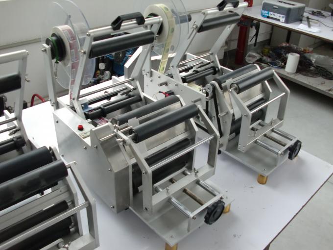 Etichettatrice automatica per bottiglie rotonde con adesivo autoadesivo 220V