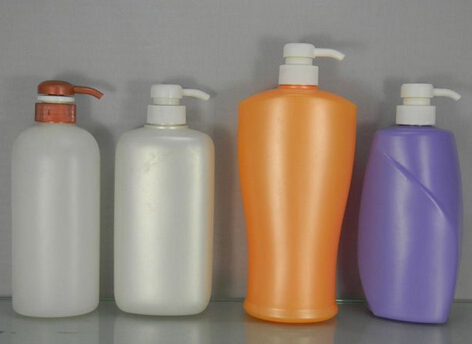 Etichettatrice per bottiglie rotonde in stick multiuso per il controllo dello SpA del vino rosso