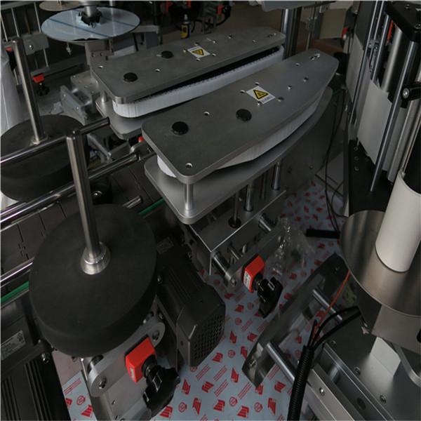 Etichettatrice per bottiglie quadrate su un lato per bevande / industria chimica quotidiana