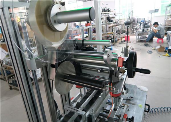 Applicatore di etichette per superficie piana per etichettatrice automatica superiore con nastro trasportatore / attrezzatura per etichettatura superiore