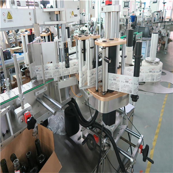 Attrezzatura per applicatore di etichette adesive per etichettatrici per bottiglie di vino