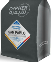 Applicatore di etichette sui lati anteriore e posteriore con meccanismo di correzione, etichettatrice adesiva