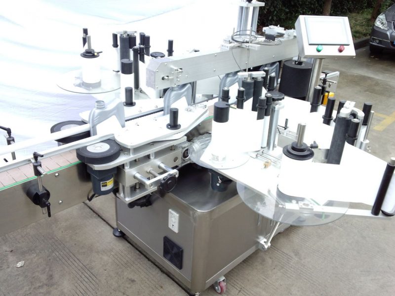 Fornitore di adesivo doppio lato bottiglia di vetro dell'attrezzatura di etichettatura automatica della bottiglia del certificato CE della Cina