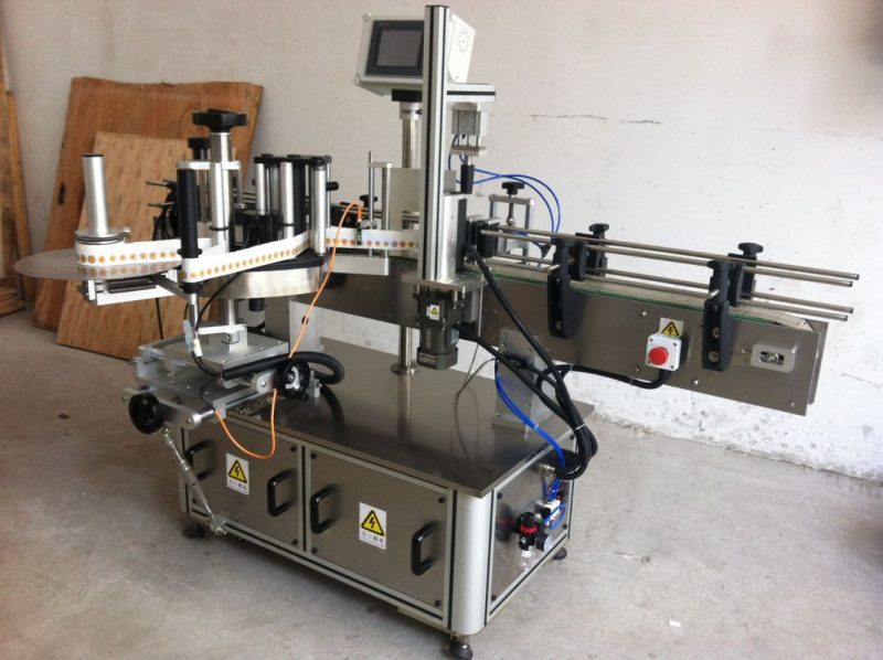Fornitore di applicatore di etichette avvolgente con etichettatrice per bottiglie rotonde in Cina