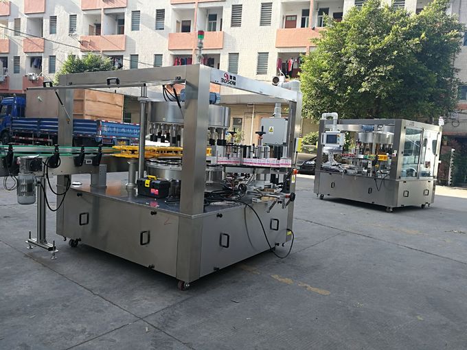 Etichettatrice rotativa anteriore e posteriore / Collo e velocità anteriore 15000B / H Certificazione CE