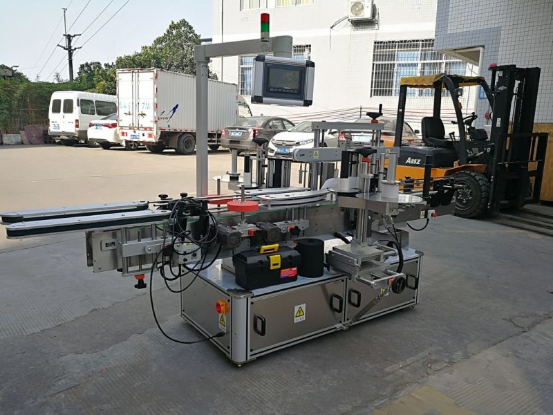 Fornitore automatico completo dell'etichettatrice appiccicosa del doppio lato della bottiglia dello sciampo della Cina